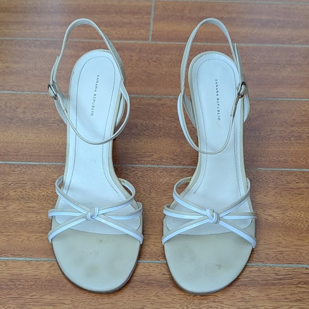 Banana Republic Strappy Heeled Sandals – Beige – Size 8.5